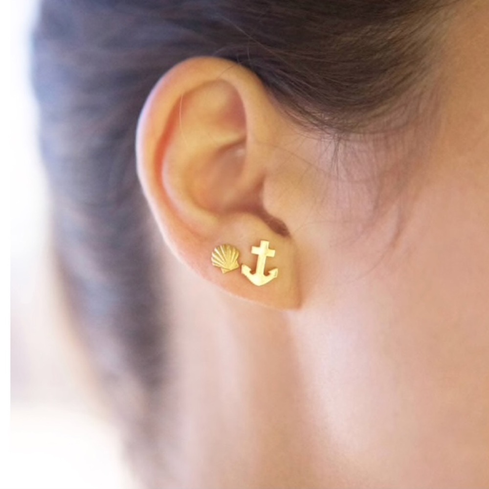 🆕14K Gold Dipped Anchor Stud Earrings